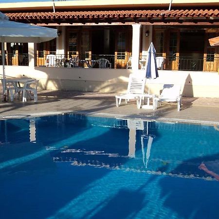 Aparthotel Faethon Karousadhes  Camera foto