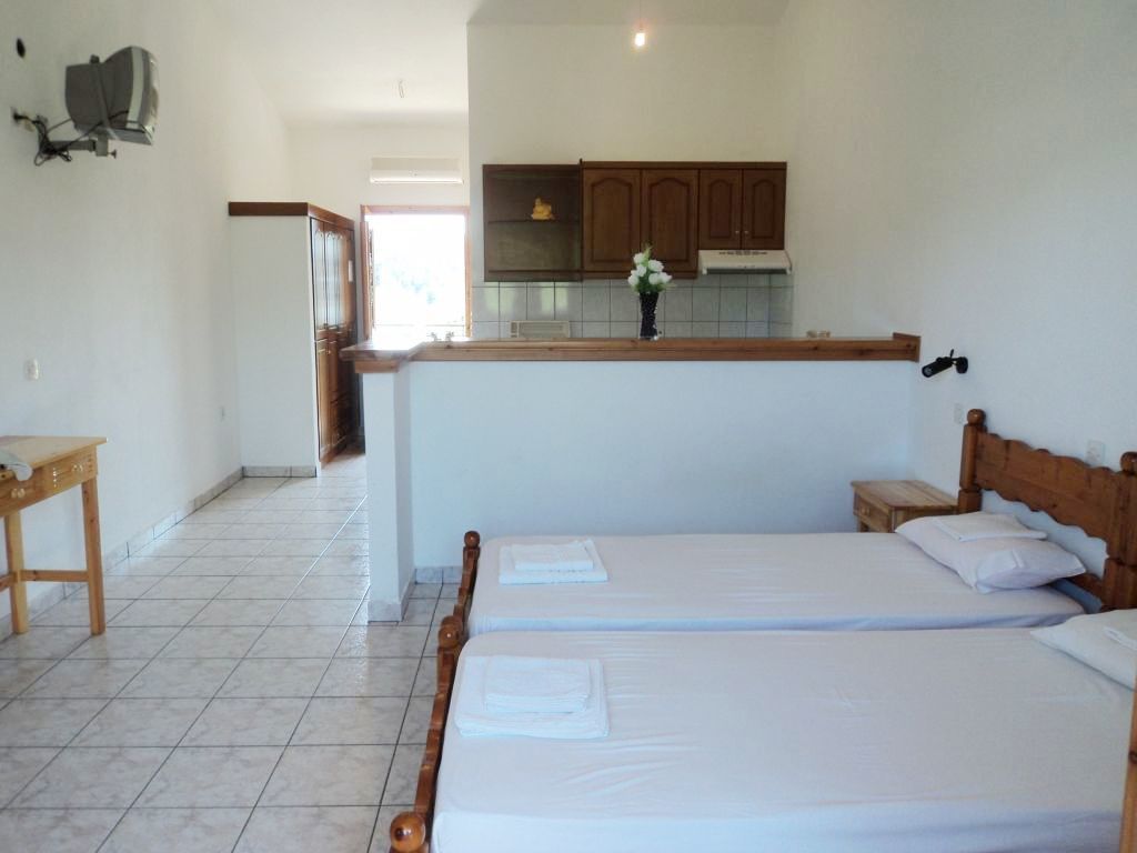 Aparthotel Faethon Karousadhes  Esterno foto